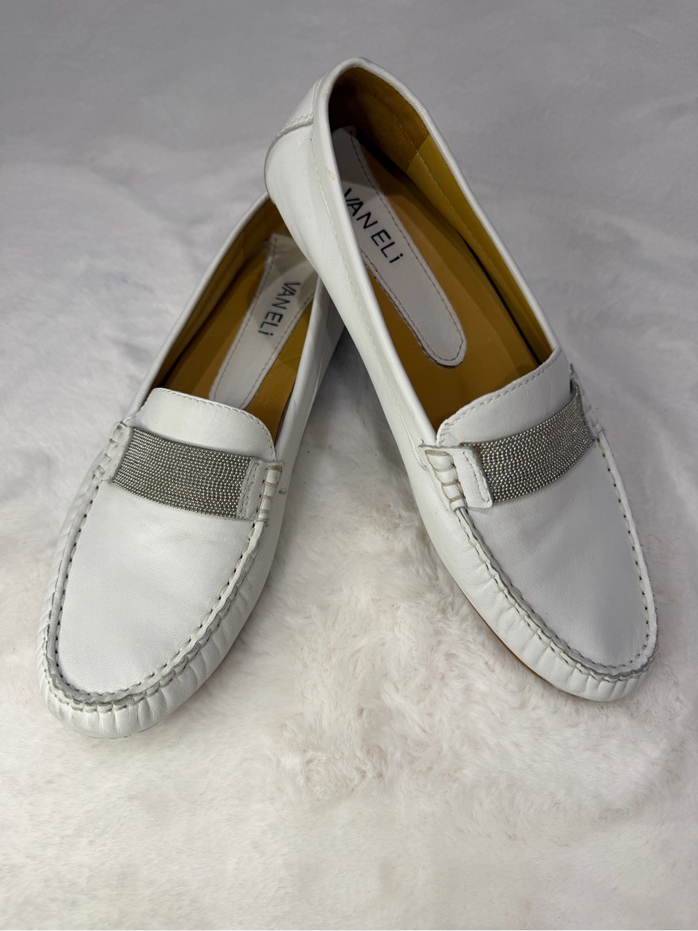 Vaneli White Glove Leather Loafers with Silver Mesh Strap Size 7.5